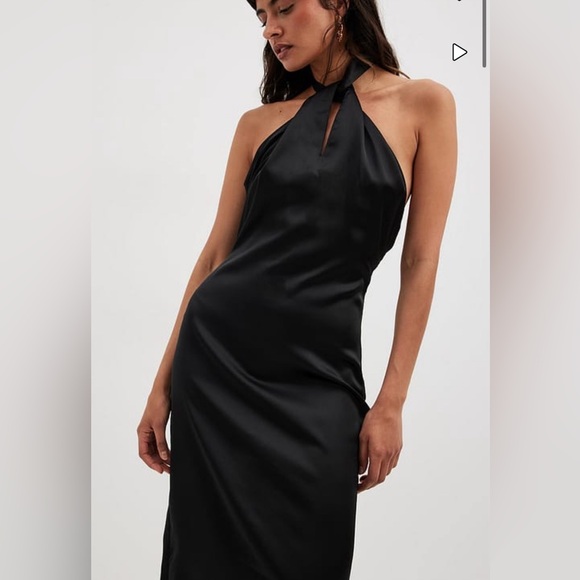 NAK-D Twisted Front Satin Midi Dress size XS - Picture 3 of 6